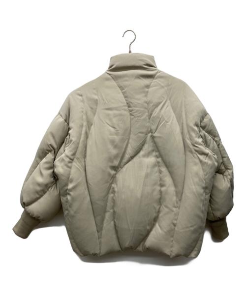 Ameri（アメリ）AMERI (アメリ) UND WAVE STITCH SHORT DOWN ベージュ サイズ:Mの古着・服飾アイテム