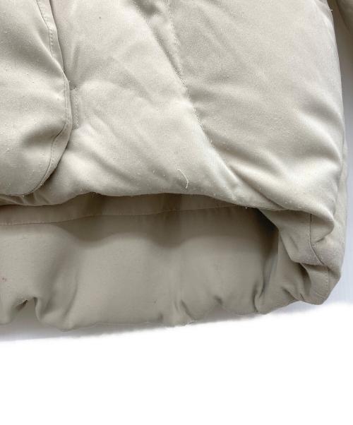 Ameri（アメリ）AMERI (アメリ) UND WAVE STITCH SHORT DOWN ベージュ サイズ:Mの古着・服飾アイテム