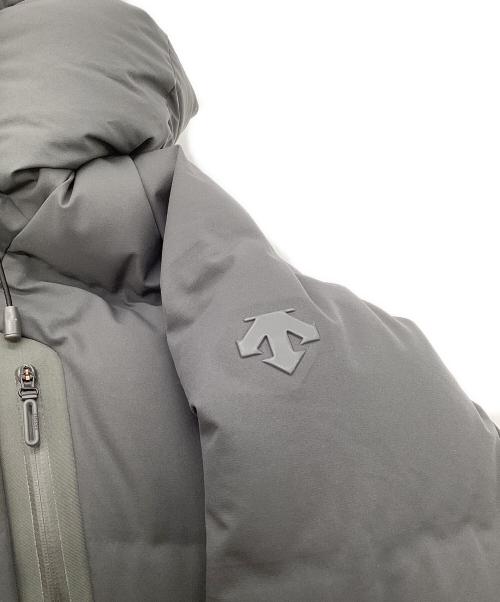 DESCENTE（デサント）DESCENTE (デサント) MOUNTAINEER MIZUSAWA DOWN グレー サイズ:Lの古着・服飾アイテム