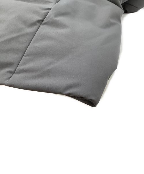 DESCENTE（デサント）DESCENTE (デサント) MOUNTAINEER MIZUSAWA DOWN グレー サイズ:Lの古着・服飾アイテム