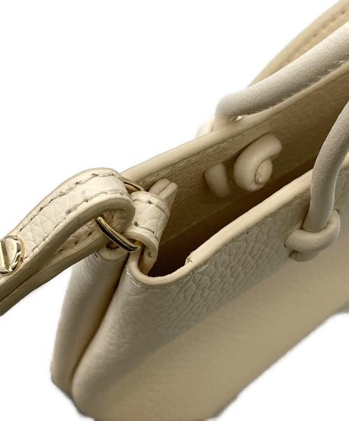 FURLA（フルラ）FURLA (フルラ) ミニショルダーバッグ アイボリーの古着・服飾アイテム