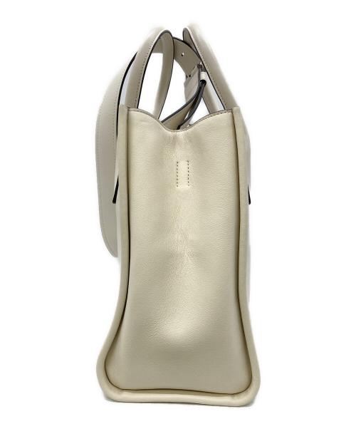 PRADA（プラダ）PRADA (プラダ) GRACE LUX（グレース ルクス） ホワイトの古着・服飾アイテム