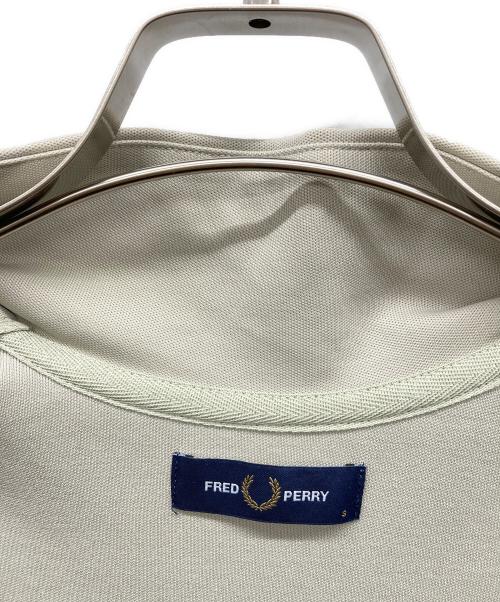 FRED PERRY（フレッドペリー）FRED PERRY (フレッドペリー) トラックジャケット ベージュ サイズ:Sの古着・服飾アイテム