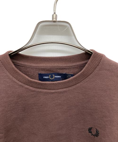 FRED PERRY（フレッドペリー）FRED PERRY (フレッドペリー) 胸ロゴスウェット ブラウン サイズ:UK10の古着・服飾アイテム