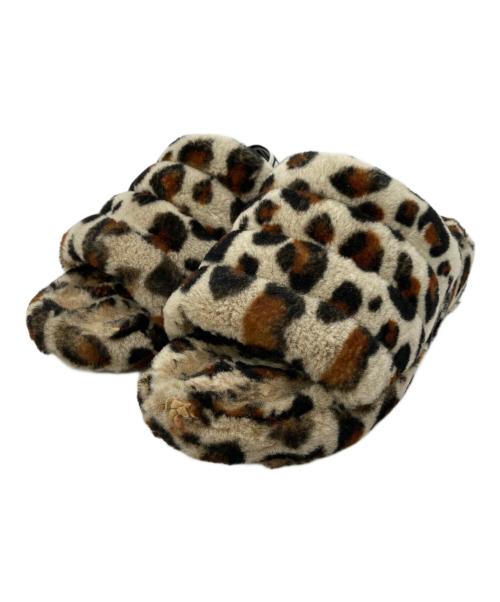 UGG（アグ）UGG (アグ) FLUFF YEAH SLIDE LEOPARD ムートンフラップヤースライド ベージュ サイズ:USA 7の古着・服飾アイテム