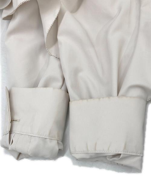 CELFORD（セルフォード）CELFORD (セルフォード) ラッフルフリルワンピース ベージュ サイズ:36の古着・服飾アイテム