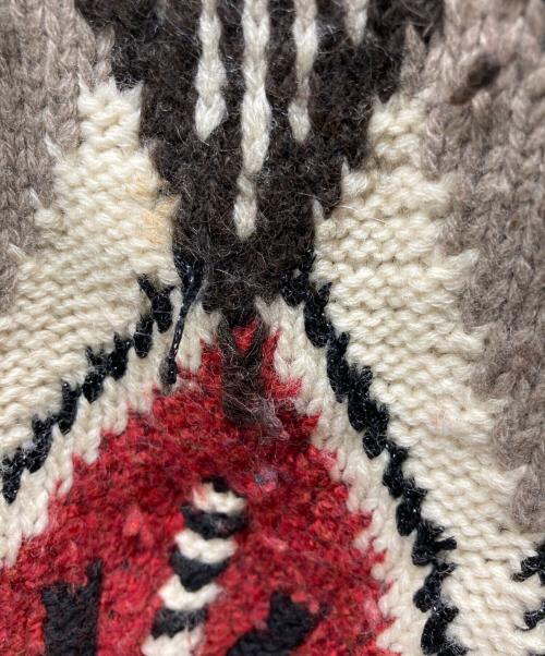 YOSHIYUKI KONISHI（ヨシユキコニシ）YOSHIYUKI KONISHI (ヨシユキコニシ) 総柄ニット レッド サイズ:なしの古着・服飾アイテム