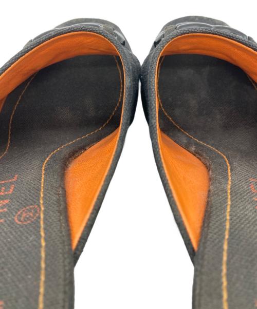 CHANEL（シャネル）CHANEL (シャネル) オープントゥーサンダル ブラック サイズ:36Cの古着・服飾アイテム