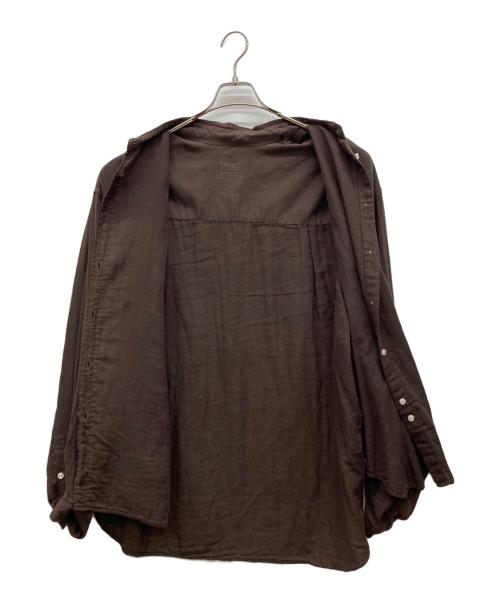 YANUK（ヤヌーク）YANUK (ヤヌーク) シャツ ブラウン サイズ:Fの古着・服飾アイテム