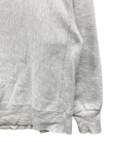 Champion（チャンピオン）Champion (チャンピオン) 三段中抜きカプセルアーチプリント リバースウィーブスウェット グレー サイズ:LARGEの古着・服飾アイテム