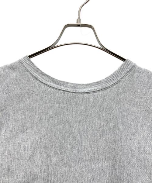 Champion（チャンピオン）Champion (チャンピオン) 三段中抜きカプセルアーチプリント リバースウィーブスウェット グレー サイズ:LARGEの古着・服飾アイテム