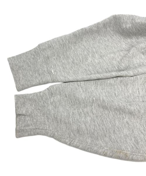 Champion（チャンピオン）Champion (チャンピオン) 三段中抜きカプセルアーチプリント リバースウィーブスウェット グレー サイズ:LARGEの古着・服飾アイテム
