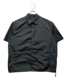 PRADA（プラダ）の古着「ナイロン半袖シャツ」｜ブラック