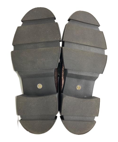 MANA（マナ）MANA (マナ) 厚底キルトローファー シルバー サイズ:39の古着・服飾アイテム