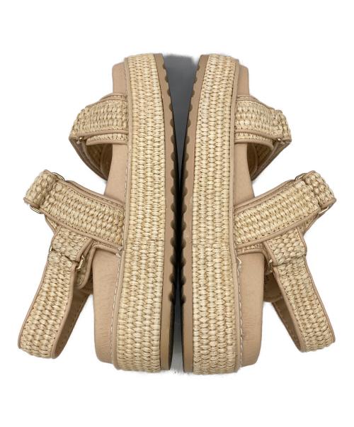 STEVE MADDEN（スティーブマデン）Steve Madden (スティーブマデン) ダブルベルトラフィアサンダル ベージュ サイズ:5Ｍの古着・服飾アイテム
