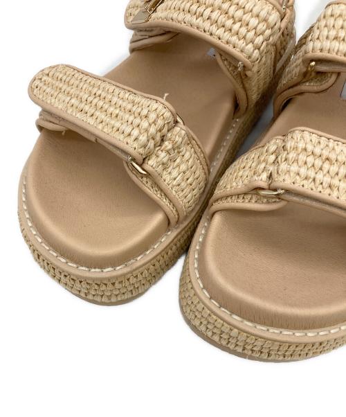 STEVE MADDEN（スティーブマデン）Steve Madden (スティーブマデン) ダブルベルトラフィアサンダル ベージュ サイズ:5Ｍの古着・服飾アイテム