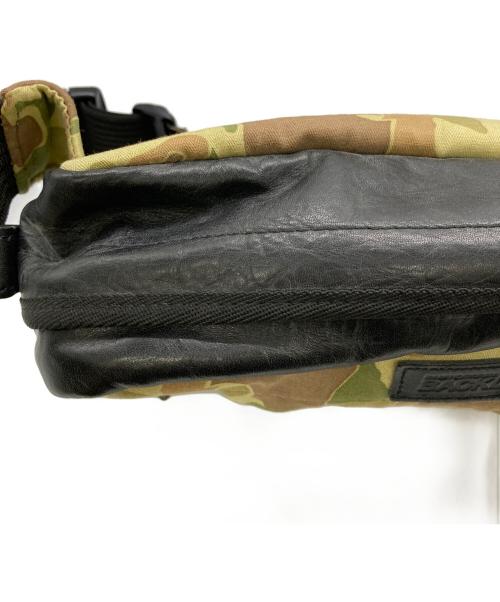 BACKLASH（バックラッシュ）BACKLASH (バックラッシュ) ショルダーバッグ カーキの古着・服飾アイテム