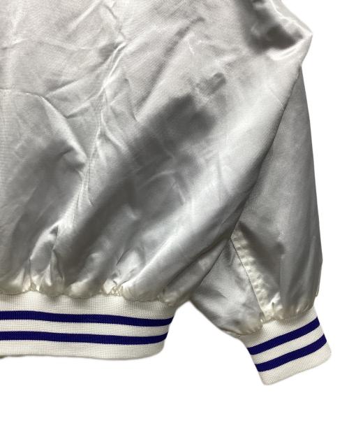 KEBOZ（ケボズ）KEBOZ (ケボズ) ナイロンスタジャン シルバー サイズ:Lの古着・服飾アイテム