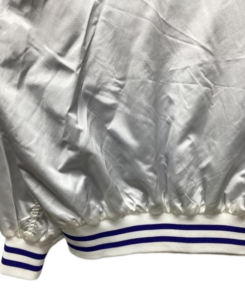 KEBOZ（ケボズ）KEBOZ (ケボズ) ナイロンスタジャン シルバー サイズ:Lの古着・服飾アイテム