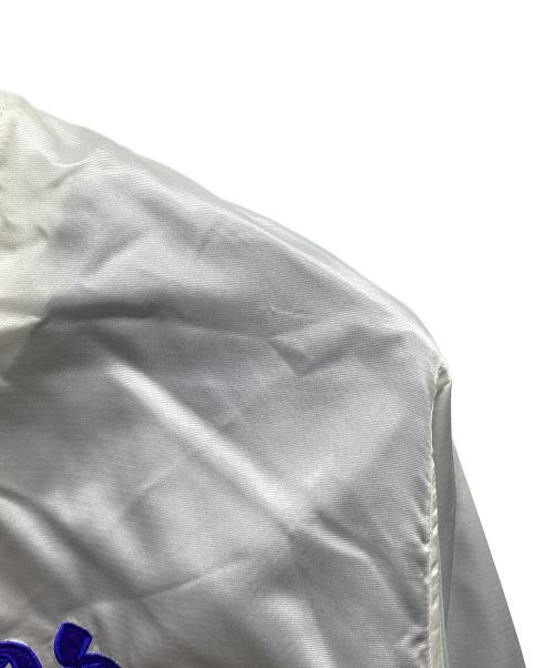 KEBOZ（ケボズ）KEBOZ (ケボズ) ナイロンスタジャン シルバー サイズ:Lの古着・服飾アイテム