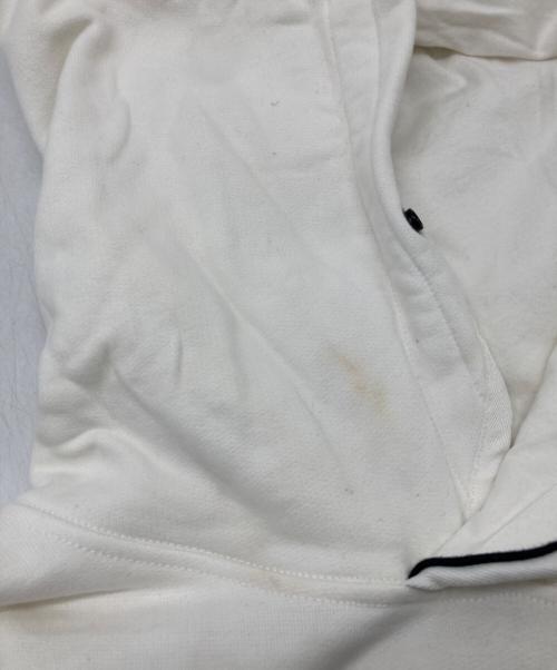 STONE ISLAND（ストーンアイランド）STONE ISLAND (ストーンアイランド) LOGO PATCH HOODIE ホワイト サイズ:Mの古着・服飾アイテム