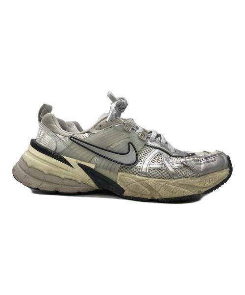 NIKE（ナイキ）NIKE (ナイキ) V2K RUN V2K グレー サイズ:US8.5の古着・服飾アイテム
