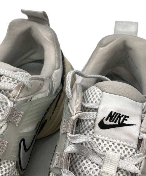 NIKE（ナイキ）NIKE (ナイキ) V2K RUN V2K グレー サイズ:US8.5の古着・服飾アイテム