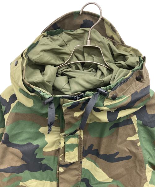 USED（ユーズド）USED (ユーズド) ウッドランドカモ カーキ サイズ:MEDIUM-REGULARの古着・服飾アイテム