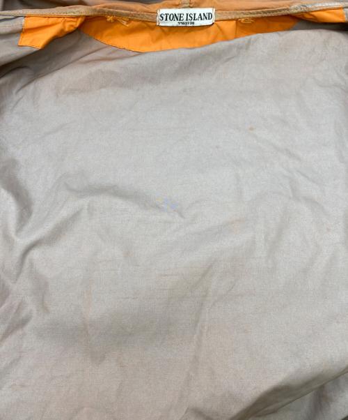 STONE ISLAND（ストーンアイランド）STONE ISLAND (ストーンアイランド) ナイロンジャケット オレンジ サイズ:Mの古着・服飾アイテム