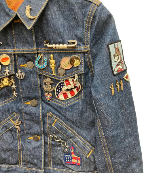 MARC JACOBS（マークジェイコブズ）MARC JACOBS (マークジェイコブズ) 装飾刺繍パッチデニムジャケット インディゴ サイズ:XSの古着・服飾アイテム