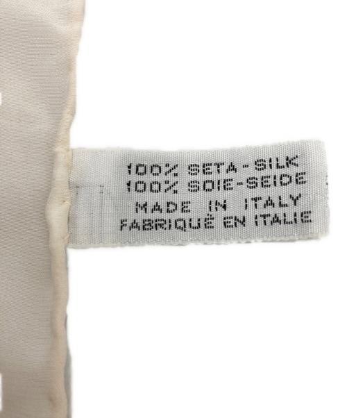 CHANEL（シャネル）CHANEL (シャネル) 大判シルクスカーフ ホワイトの古着・服飾アイテム