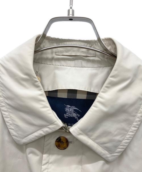BURBERRY LONDON（バーバリーロンドン）BURBERRY LONDON (バーバリーロンドン) ステンカラーコート アイボリー サイズ:Mの古着・服飾アイテム