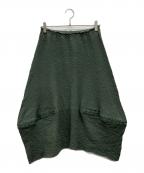 me ISSEY MIYAKEミーイッセイ ミヤケ）の古着「カリフラワー 縮絨加工 フック スカート」｜グリーン