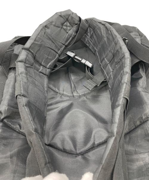 CarHartt（カーハート）CarHartt (カーハート) バックパック ブラックの古着・服飾アイテム