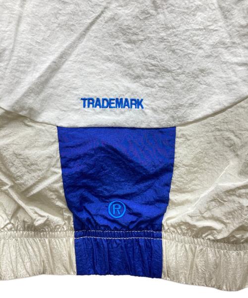 NIKE（ナイキ）NIKE (ナイキ) ビッグスウッシュウーブンナイロンジャケット ホワイト サイズ:Mの古着・服飾アイテム