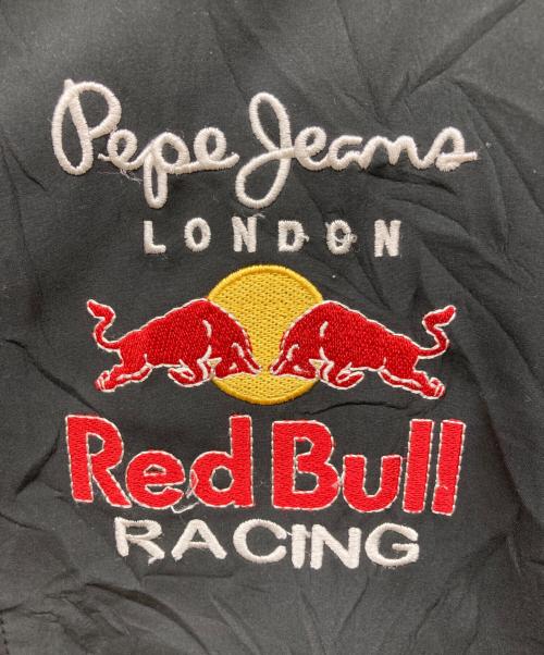 Red Bull（レッドブル）Red Bull (レッドブル) Pepe Jeans LONDON (ペペジーンズロンドン) レーシングジャケット RENAULT ブラック サイズ:Lの古着・服飾アイテム