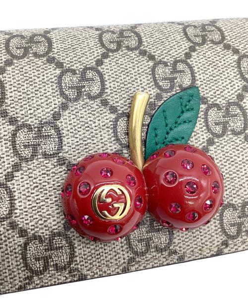 GUCCI（グッチ）GUCCI (グッチ) チェリーコンパクトウォレット ベージュの古着・服飾アイテム