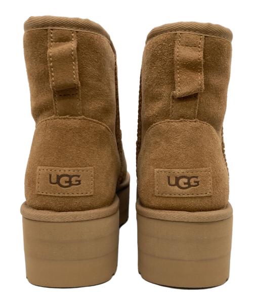 UGG（アグ）UGG (アグ) CHE CLASSIC MINI PLATFORM ブラウン サイズ:UK6の古着・服飾アイテム