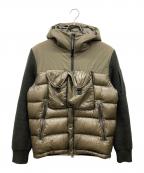 C.P COMPANYシーピーカンパニー）の古着「コンビダウンジャケット」｜カーキ