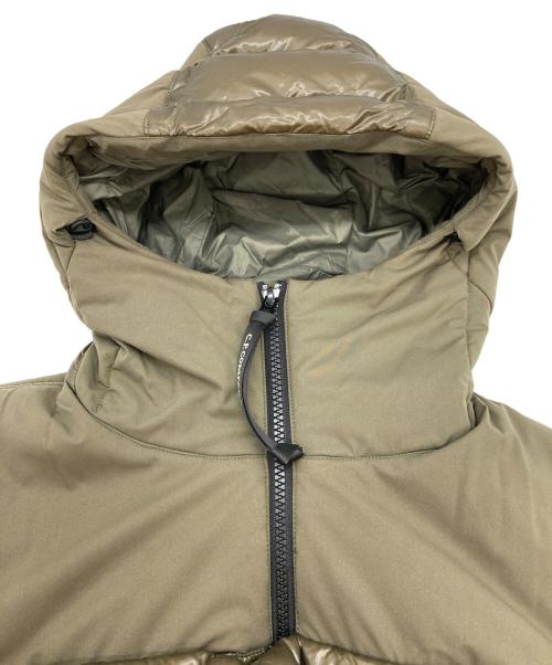 C.P COMPANY（シーピーカンパニー）C.P COMPANY (シーピーカンパニー) コンビダウンジャケット カーキ サイズ:48の古着・服飾アイテム