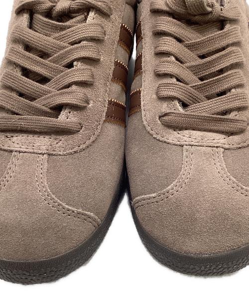 adidas（アディダス）adidas (アディダス) GAZELLE SHADOW ブラウン サイズ:23.0の古着・服飾アイテム