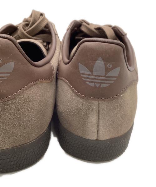 adidas（アディダス）adidas (アディダス) GAZELLE SHADOW ブラウン サイズ:23.0の古着・服飾アイテム