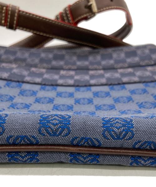 LOEWE（ロエベ）LOEWE (ロエベ) アナグラムショルダーバッグ ネイビーの古着・服飾アイテム
