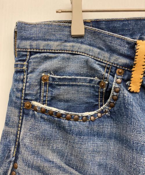 FREECITY（フリーシティー）FREECITY (フリーシティー) グランジ加工デニムパンツ インディゴ サイズ:32の古着・服飾アイテム