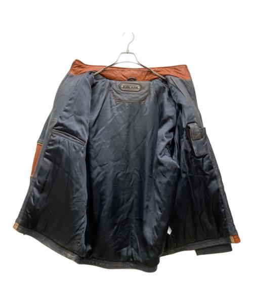 KARL KANI（カールカナイ）KARL KANI (カールカナイ) レーシングレザージャケット グレー サイズ:表記無しの古着・服飾アイテム