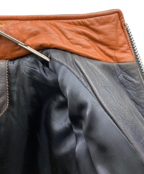 KARL KANI（カールカナイ）KARL KANI (カールカナイ) レーシングレザージャケット グレー サイズ:表記無しの古着・服飾アイテム