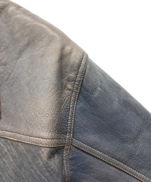 KARL KANI（カールカナイ）KARL KANI (カールカナイ) レーシングレザージャケット グレー サイズ:表記無しの古着・服飾アイテム