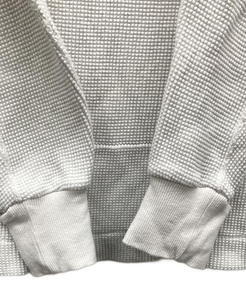 NILoS（ニルズ）NILoS (ニルズ) ワッフルオーバーフーデットカットソー ホワイト サイズ:SIZE 1の古着・服飾アイテム