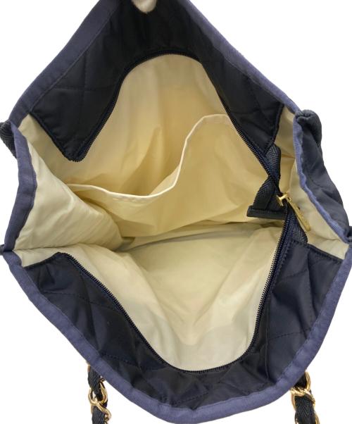 LeSportsac（レスポートサック）LeSportsac (レスポートサック) キルトチェーントート ネイビーの古着・服飾アイテム