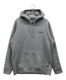 Patagonia（パタゴニア）の古着「プルオーバーパーカー」｜グレー